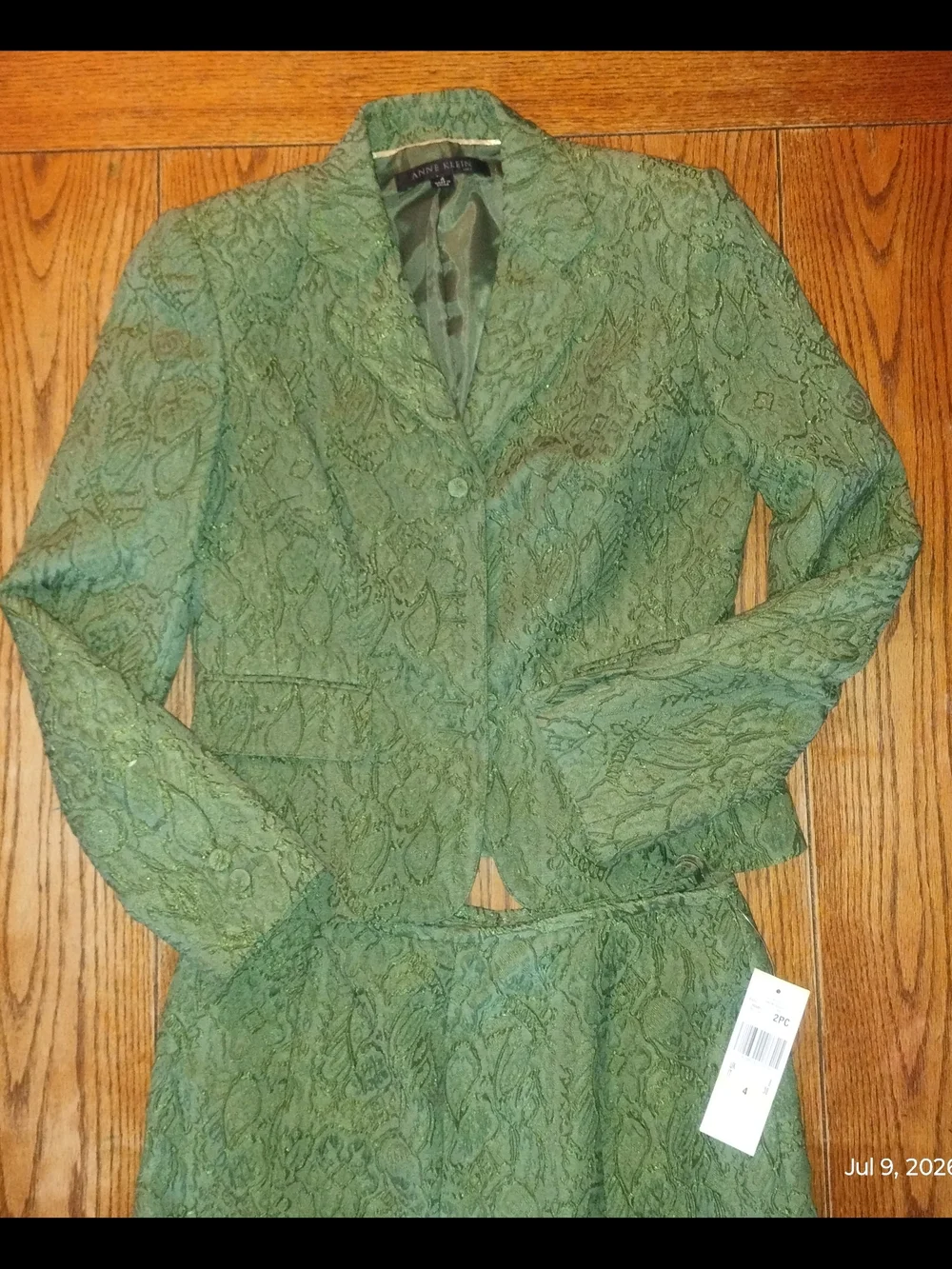 Anne Klein Size 4 Skirt Suit NWT